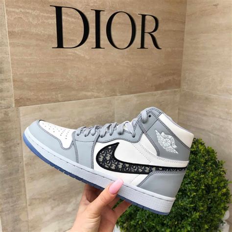 christian dior nikes.